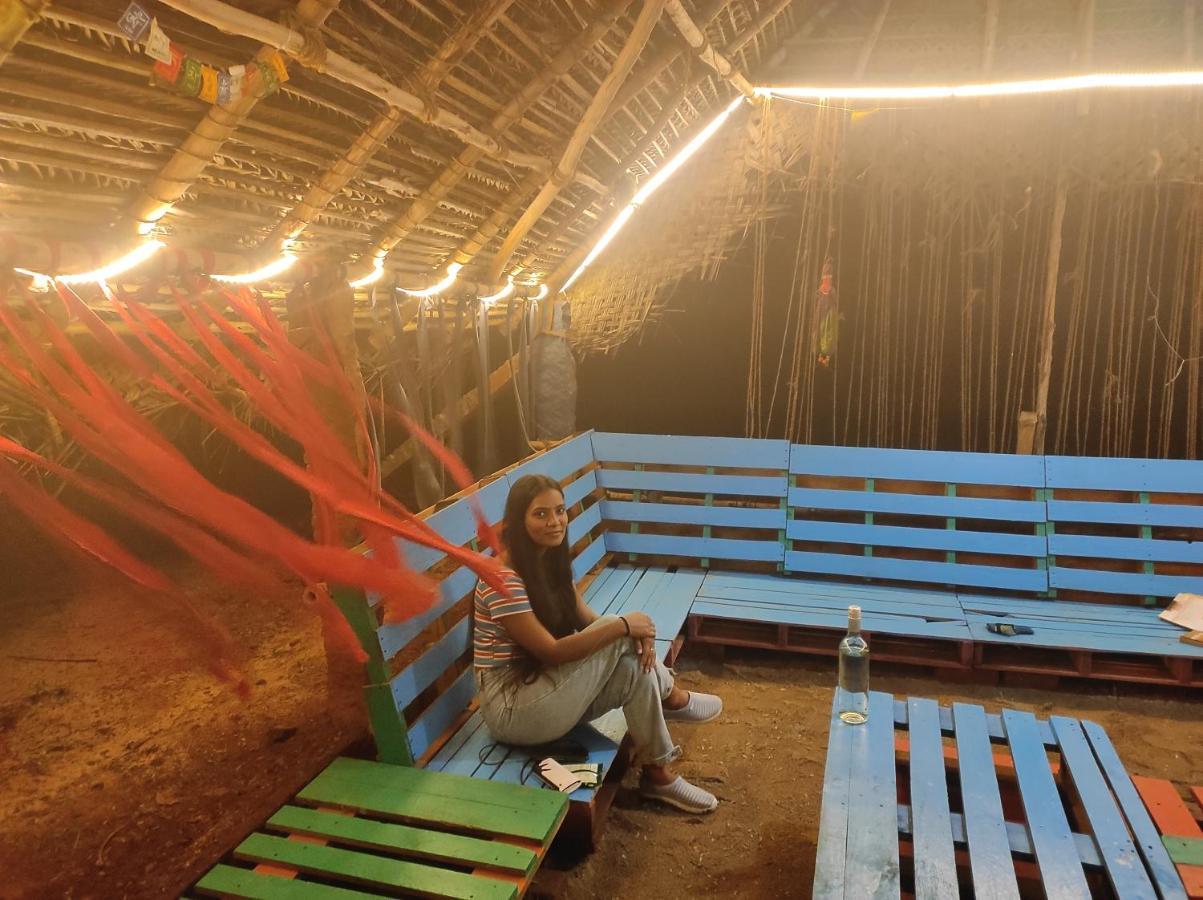 Travellers Tribe By Livelehood Habitat Vandrehjem Auroville Eksteriør billede