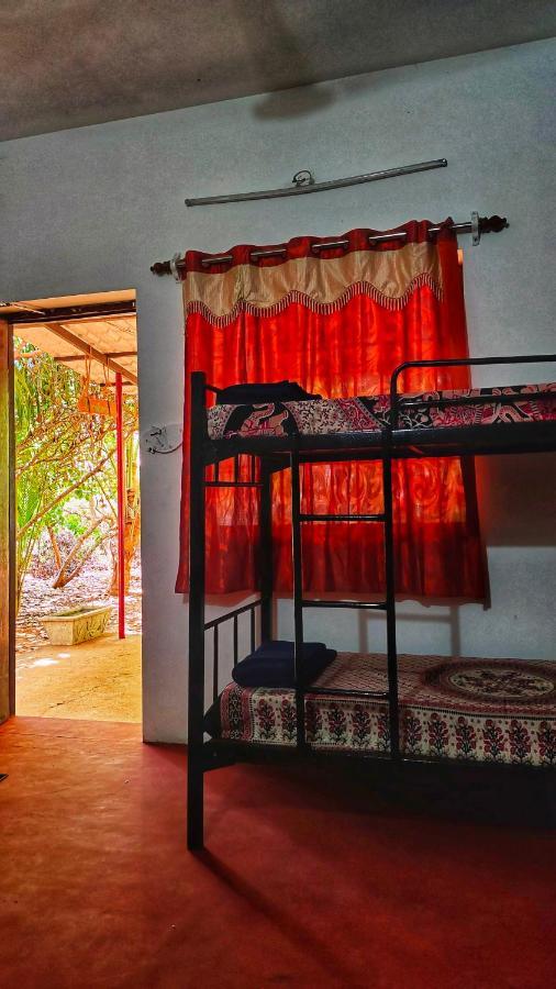 Travellers Tribe By Livelehood Habitat Vandrehjem Auroville Eksteriør billede